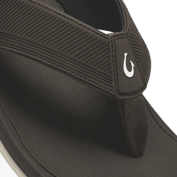 OluKai Mens ʻAhi Kai Beach Sandals - Image 4