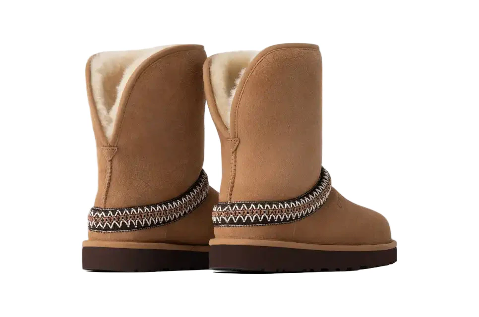 Ugg Womens Classic Short Crescent Boot - Image 2