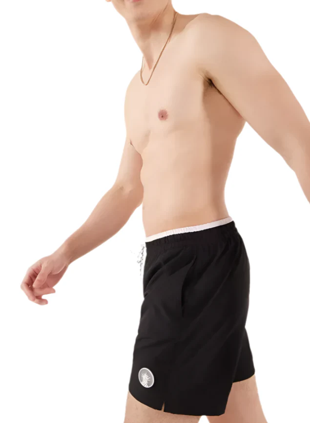 Chubbies Mens The Capes 5.5" Lined Classic Swim Trunks - Image 4
