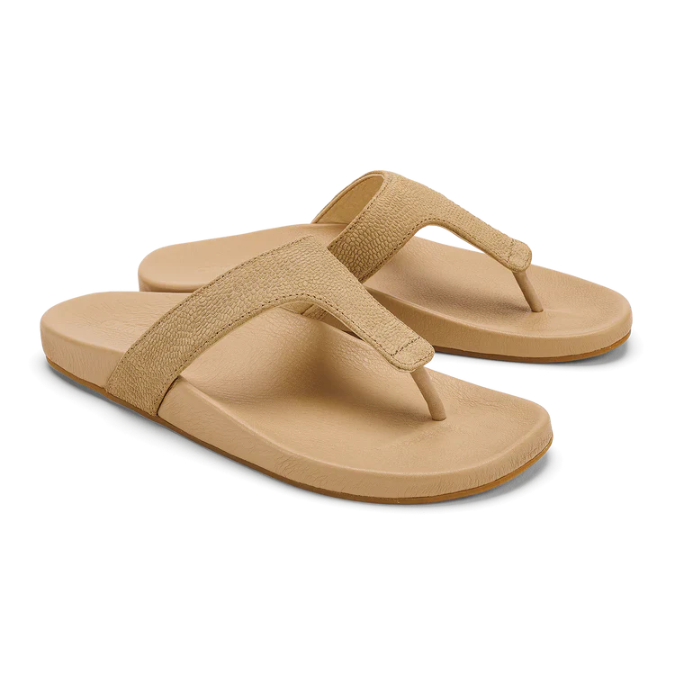 OluKai Womens Kīpe‘a Lipi Elevated Leather Sandals - Image 2