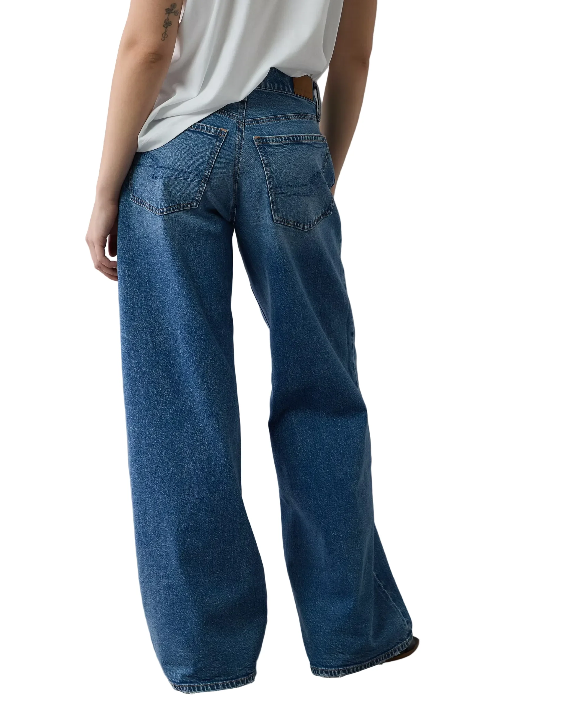 American Eagle Womens AE Dreamy Drape Strigid Low-Rise Ultra Wide-Leg Jeans - Image 4