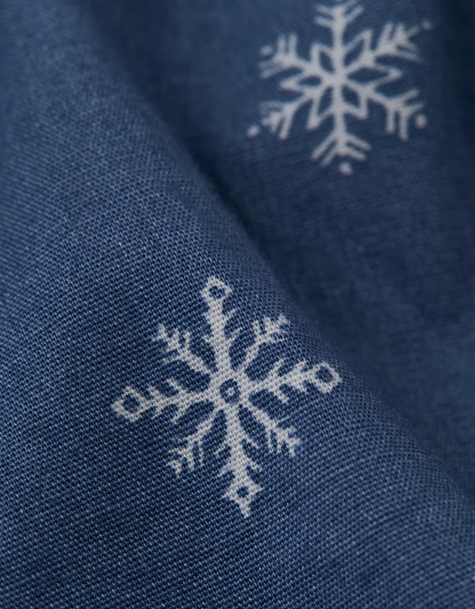 American Eagle Mens AEO Snowflake Stretch Boxer Shorts - Image 3