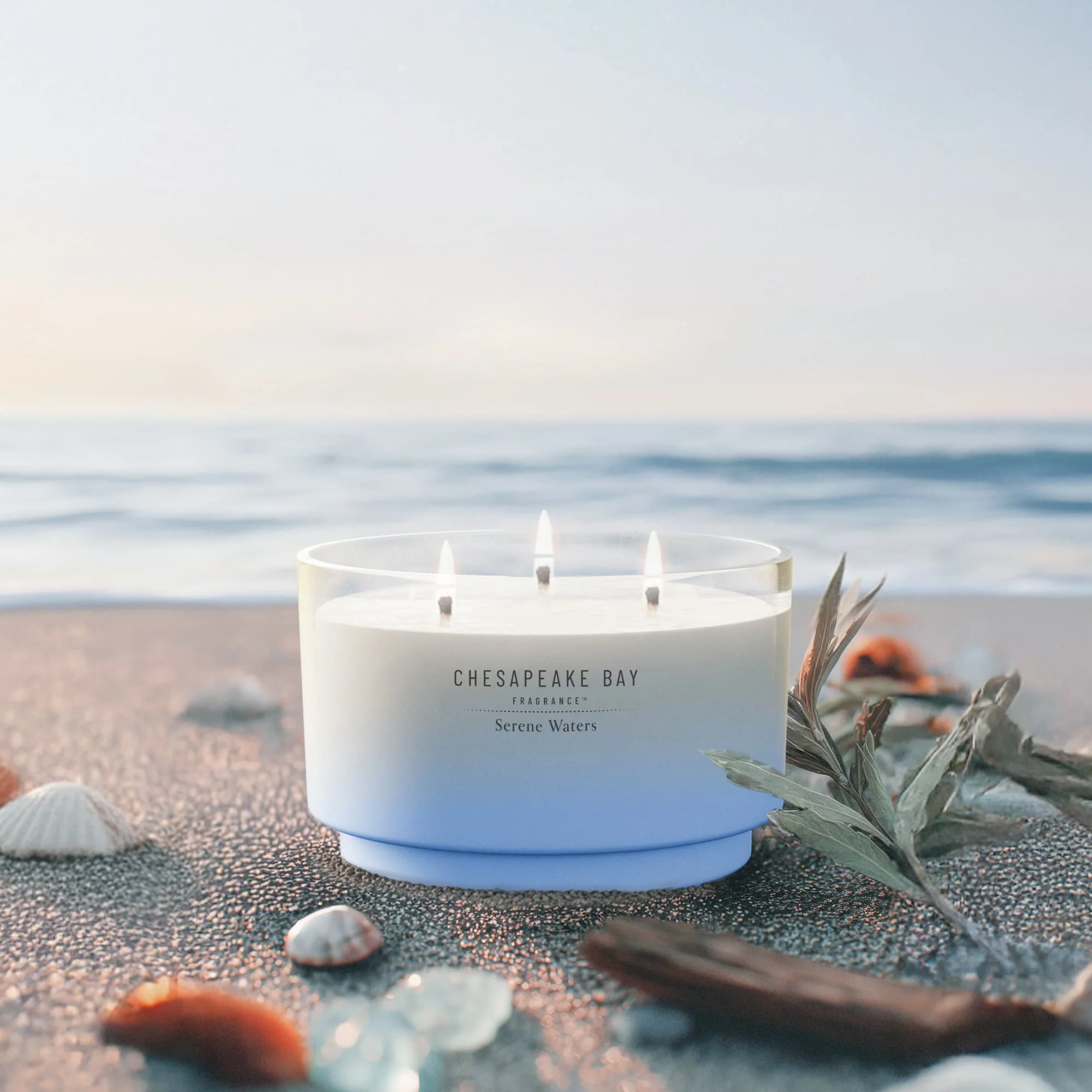 Chesapeake Bay Candle 3-Wick Candle - Serene Waters - Image 2
