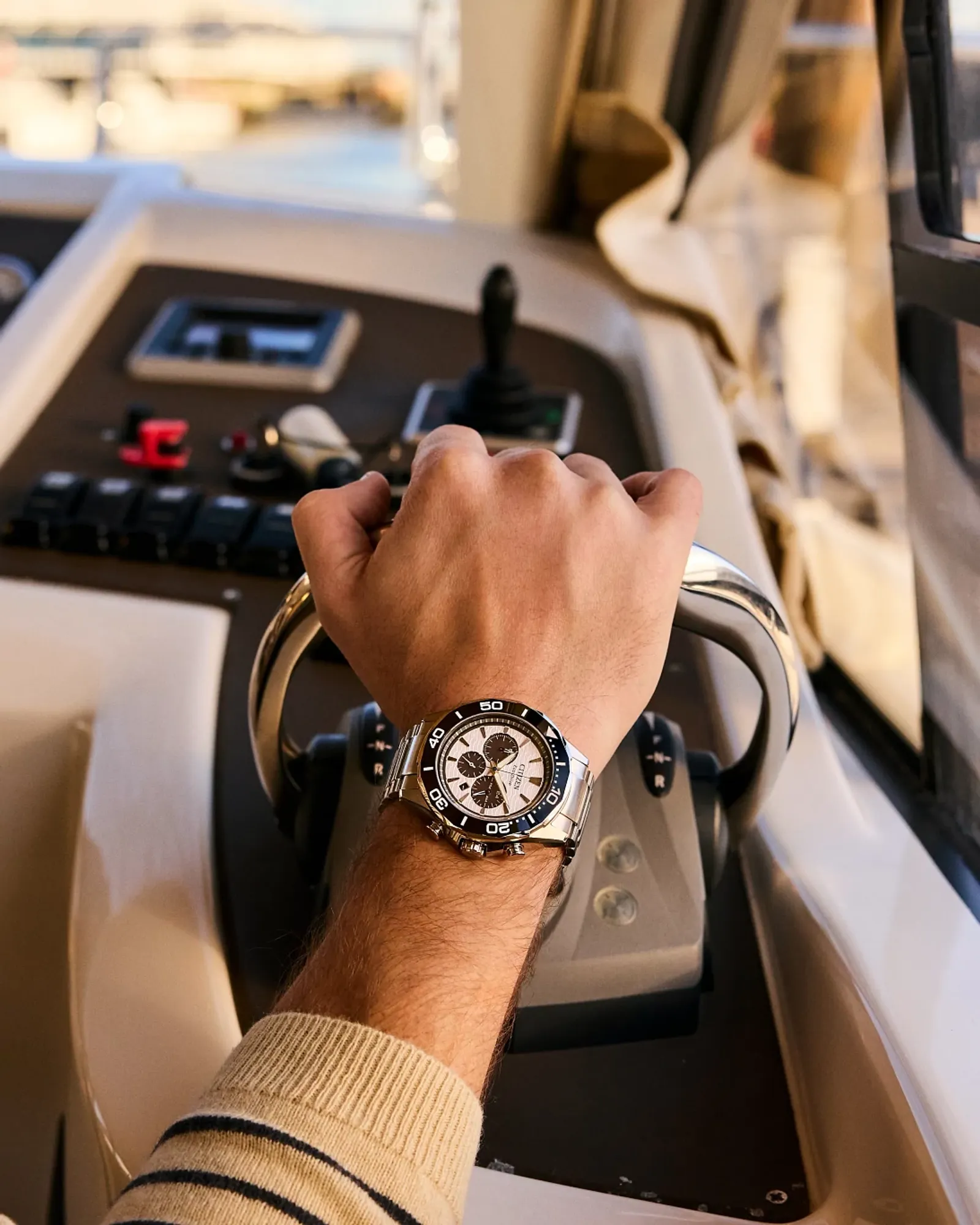 Citizen Mens Endeavor Chrono Watch - Silver-Tone Stainless Steel Bracelet - Image 6