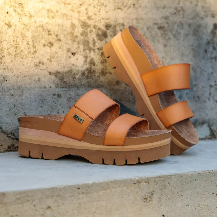 REEF Womens Cushion Vista Higher Sandals - Image 5