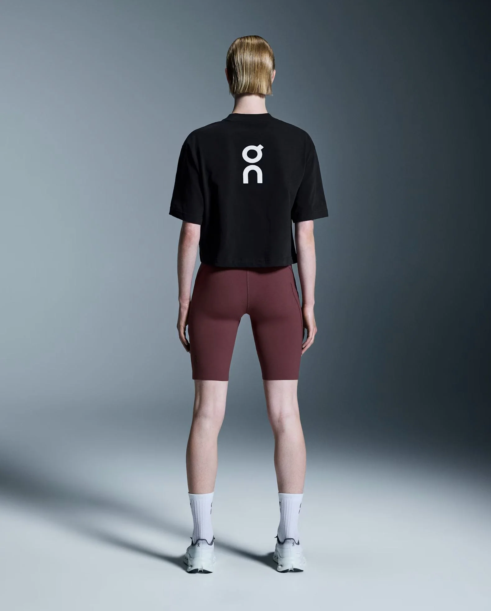 On Womens Club Boxy Short Sleeve T-Shirt - Image 3