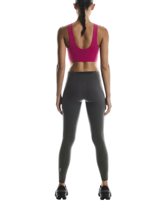 On Womens Core 2-In-1 Crop Top - Image 3