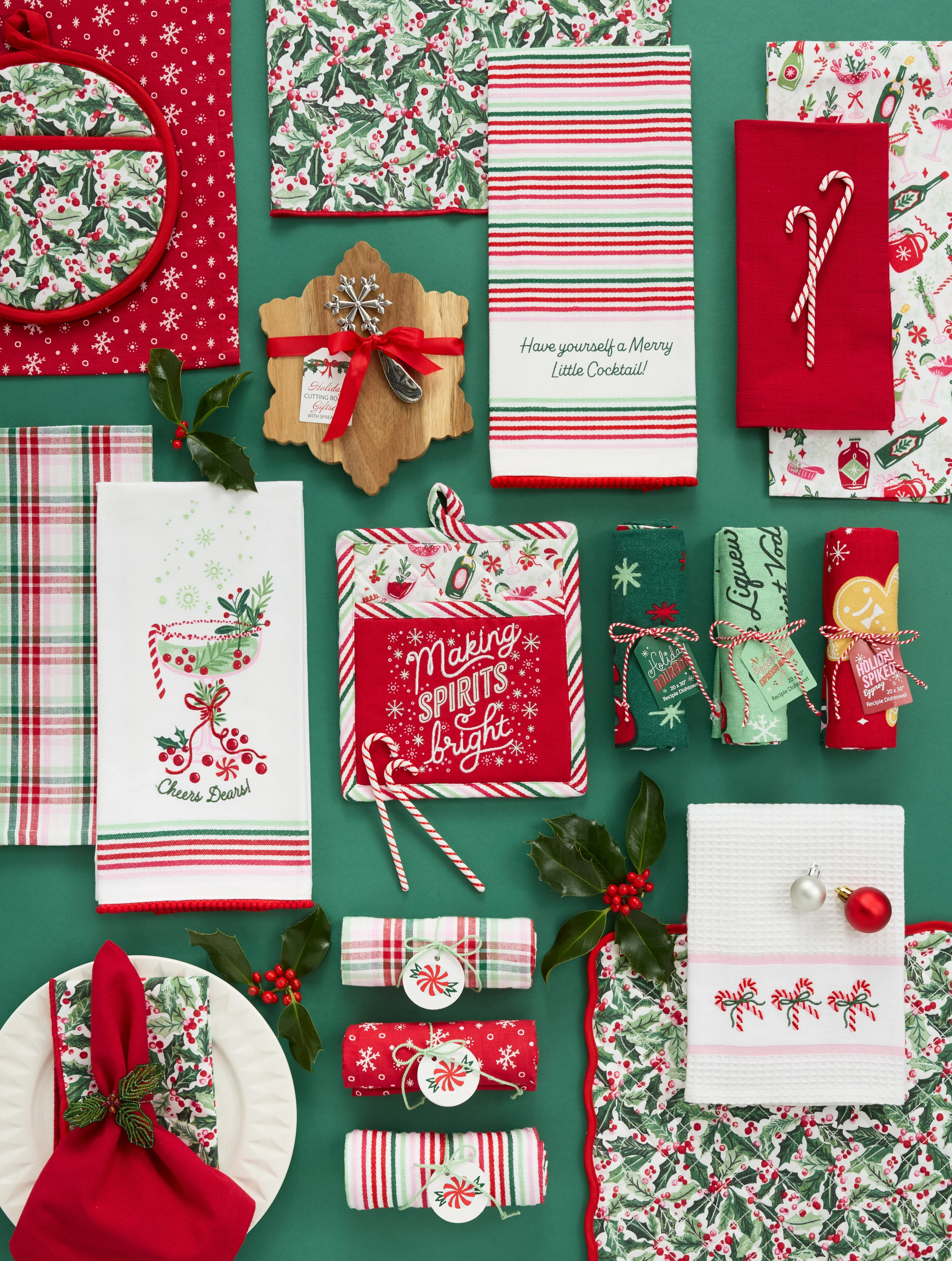 Design Imports Holiday Spirit Assorted Dishtowels - Image 4