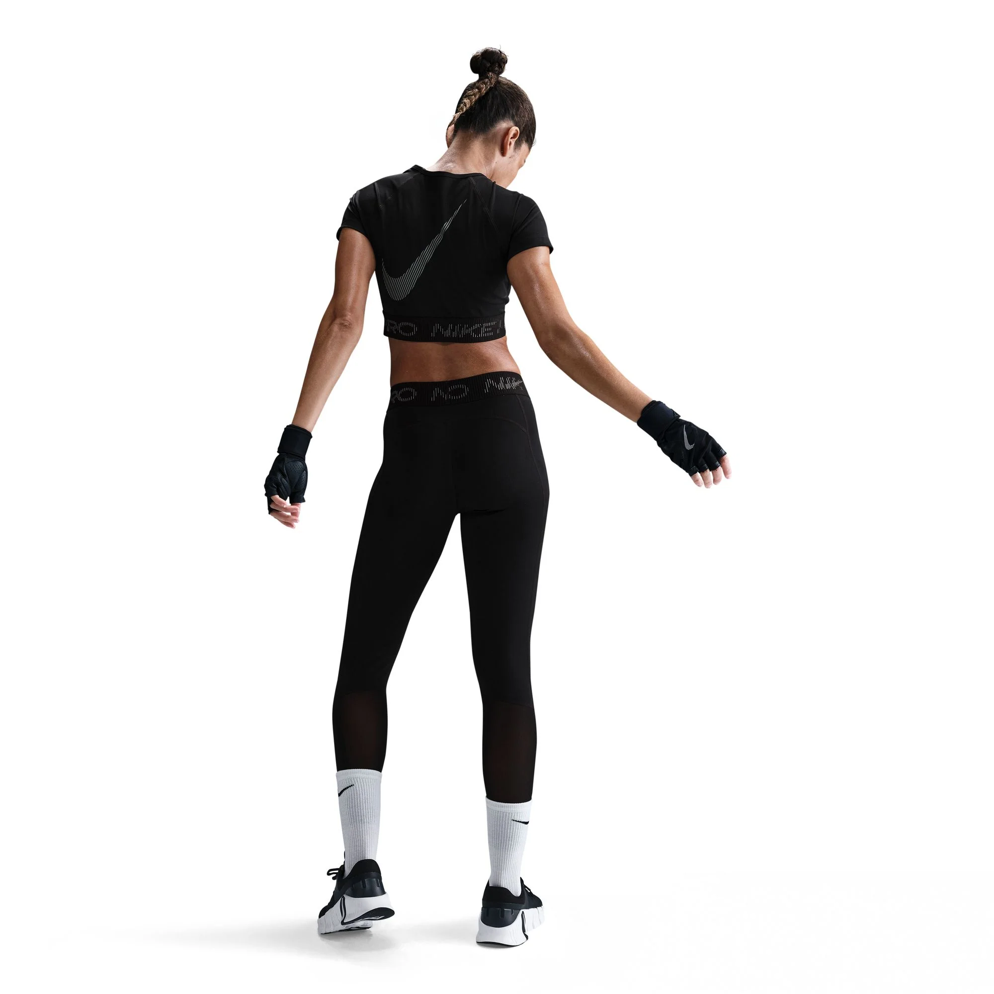 Nike Womens Mid-Rise 7/8 Graphic Leggings - Image 4