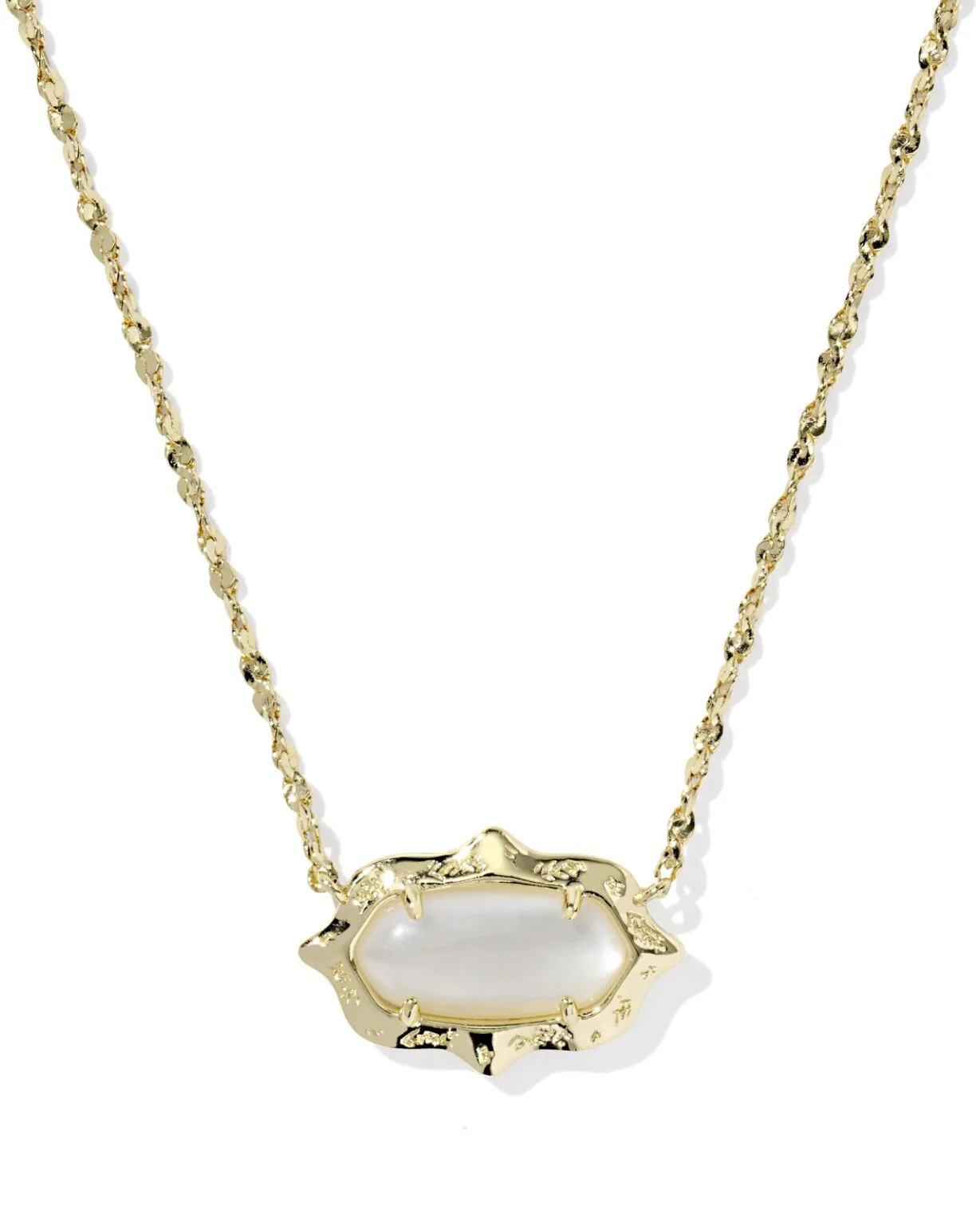Kendra Scott Elisa Gold Scallop Frame Short Pendant Necklace - Natural Mother Of Pearl