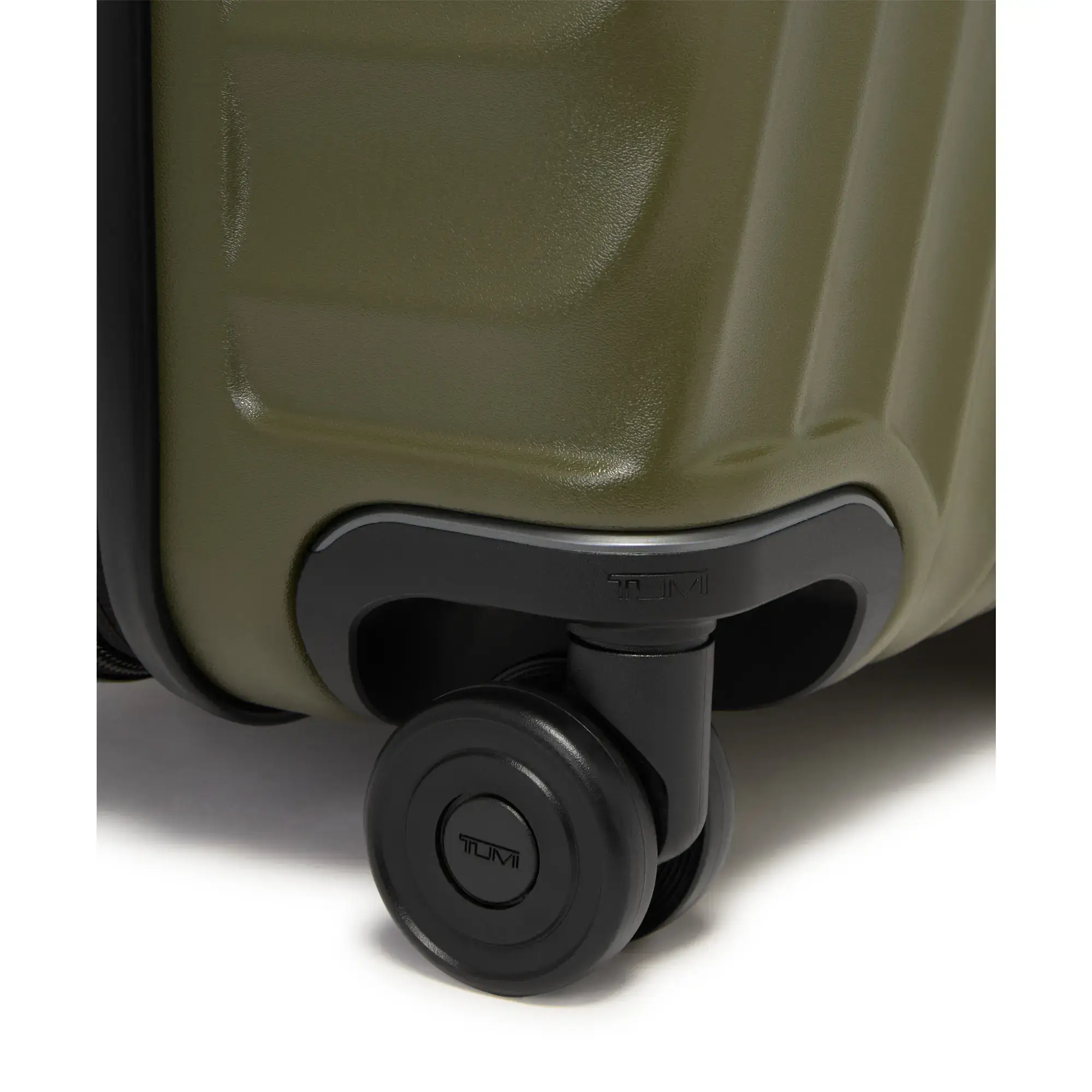 TUMI 19 Degree Extended Trip Expandable 4 Wheeled Packing Luggage - Image 6