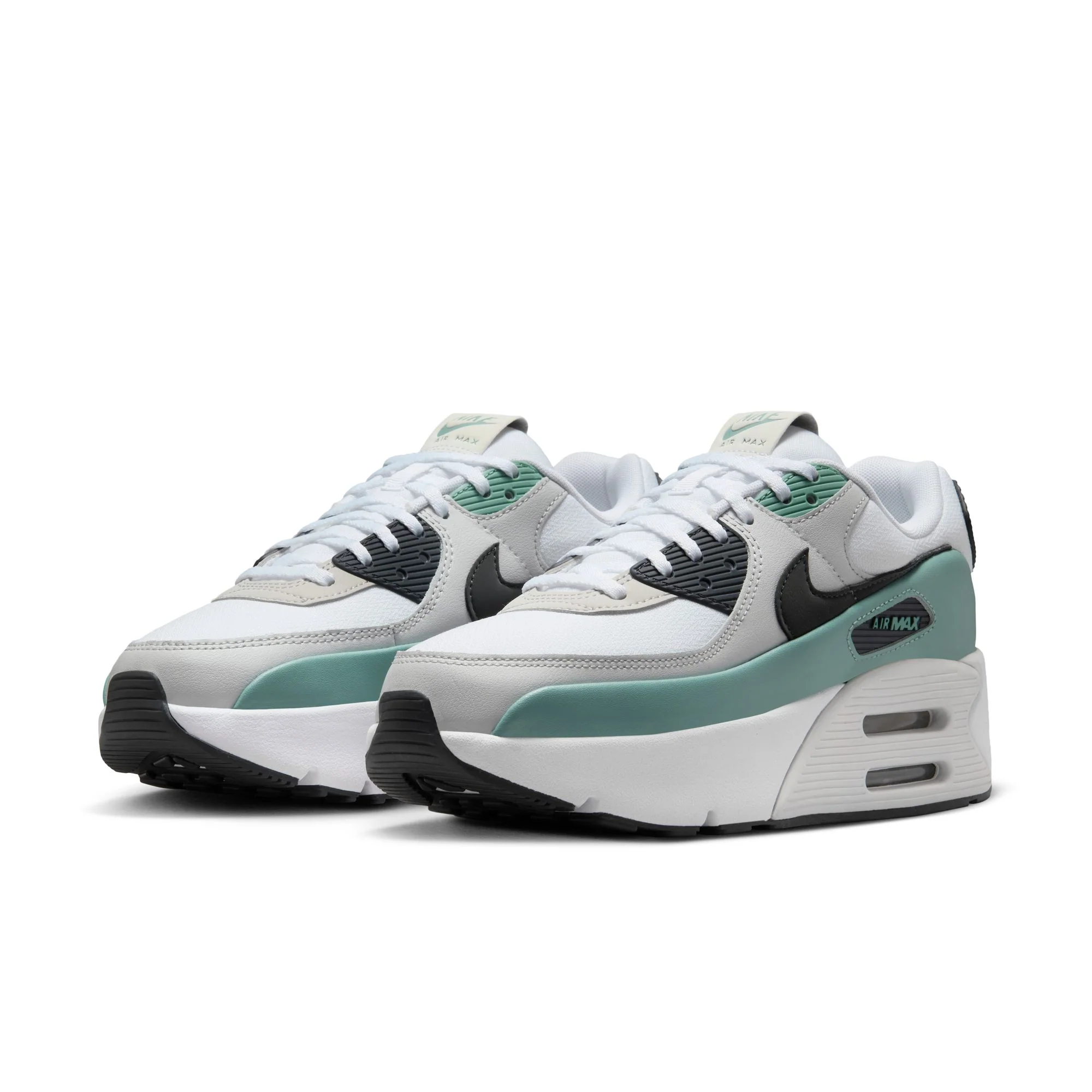 Nike Womens Air Max 90 LV8 Shoes - Image 4