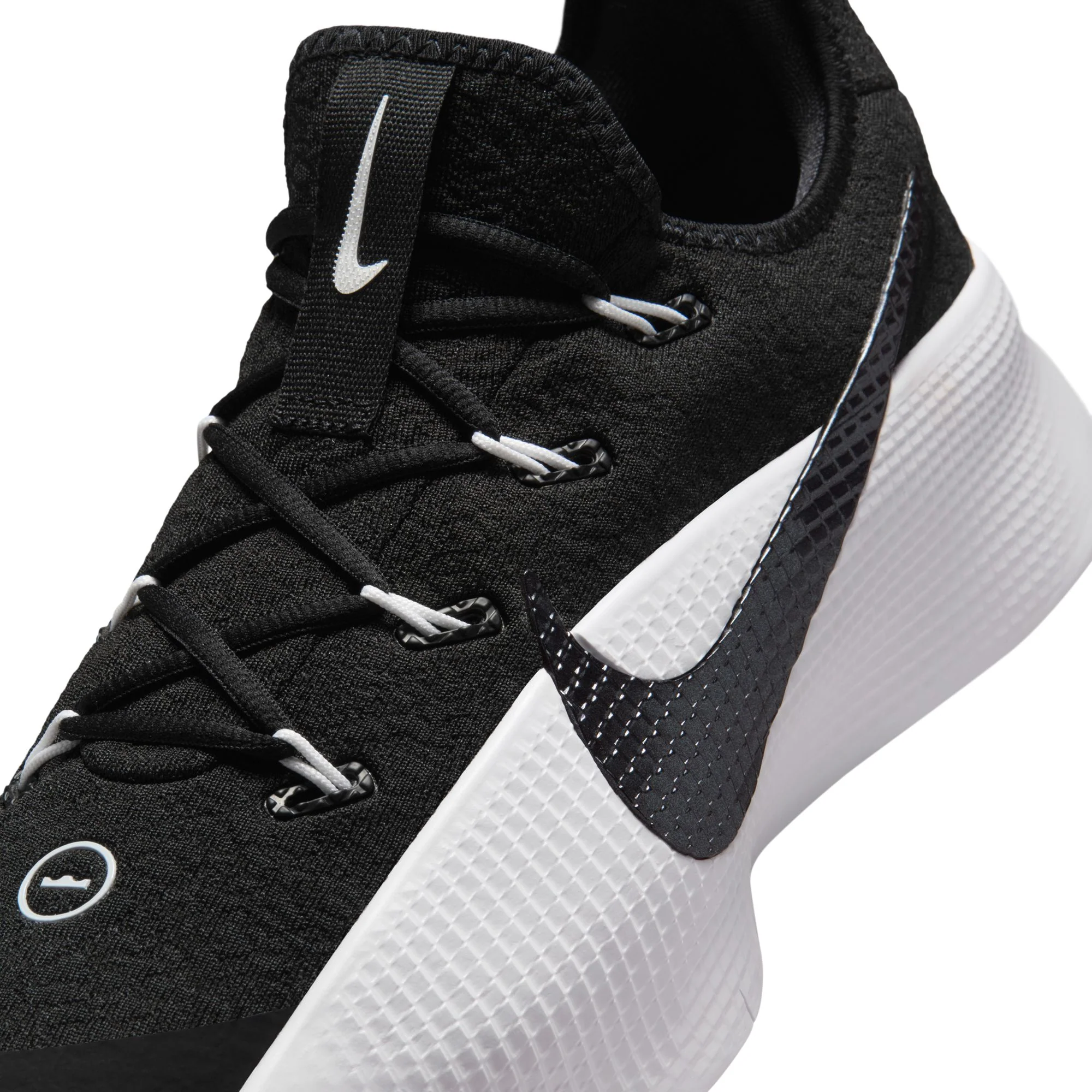 Nike Mens LeBron TR1 Workout Shoes - Image 4