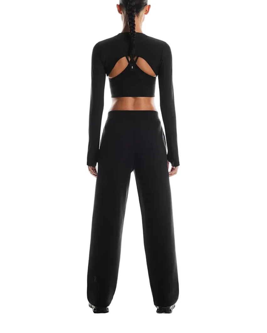 On Womens Focus Tech Sweatpants - Image 3