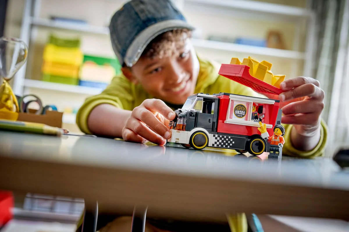 LEGO City Fries Food Truck - Image 7