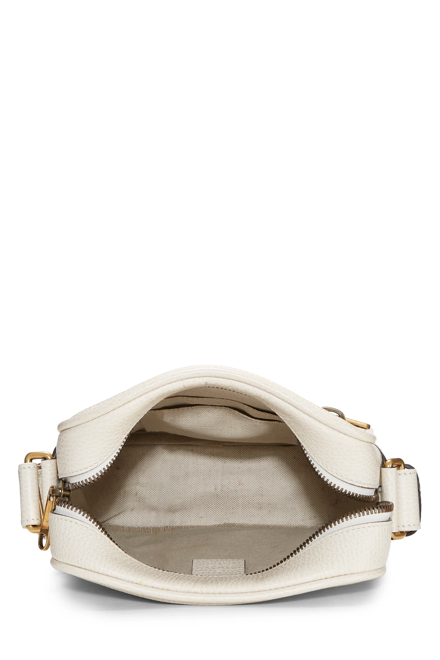 Gucci Leather Vertical Camera Crossbody Handbag - Image 6