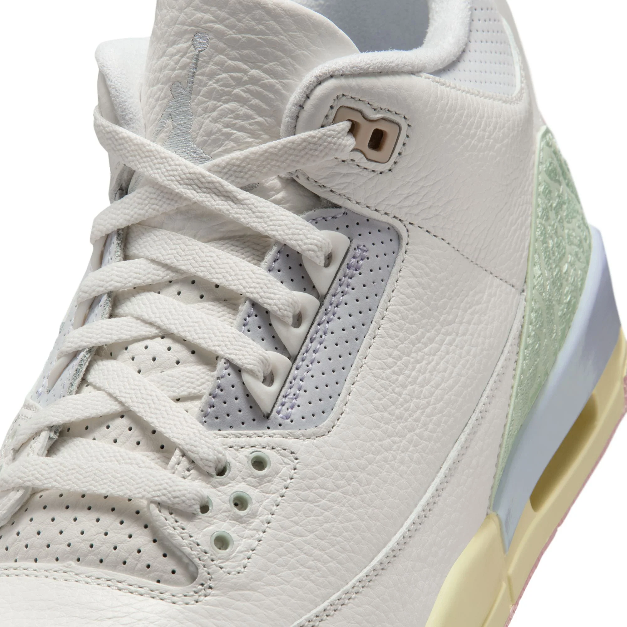 Nike Men's Air Jordan 3 Retro 'Sail and Jade Aura' Shoe - Image 9