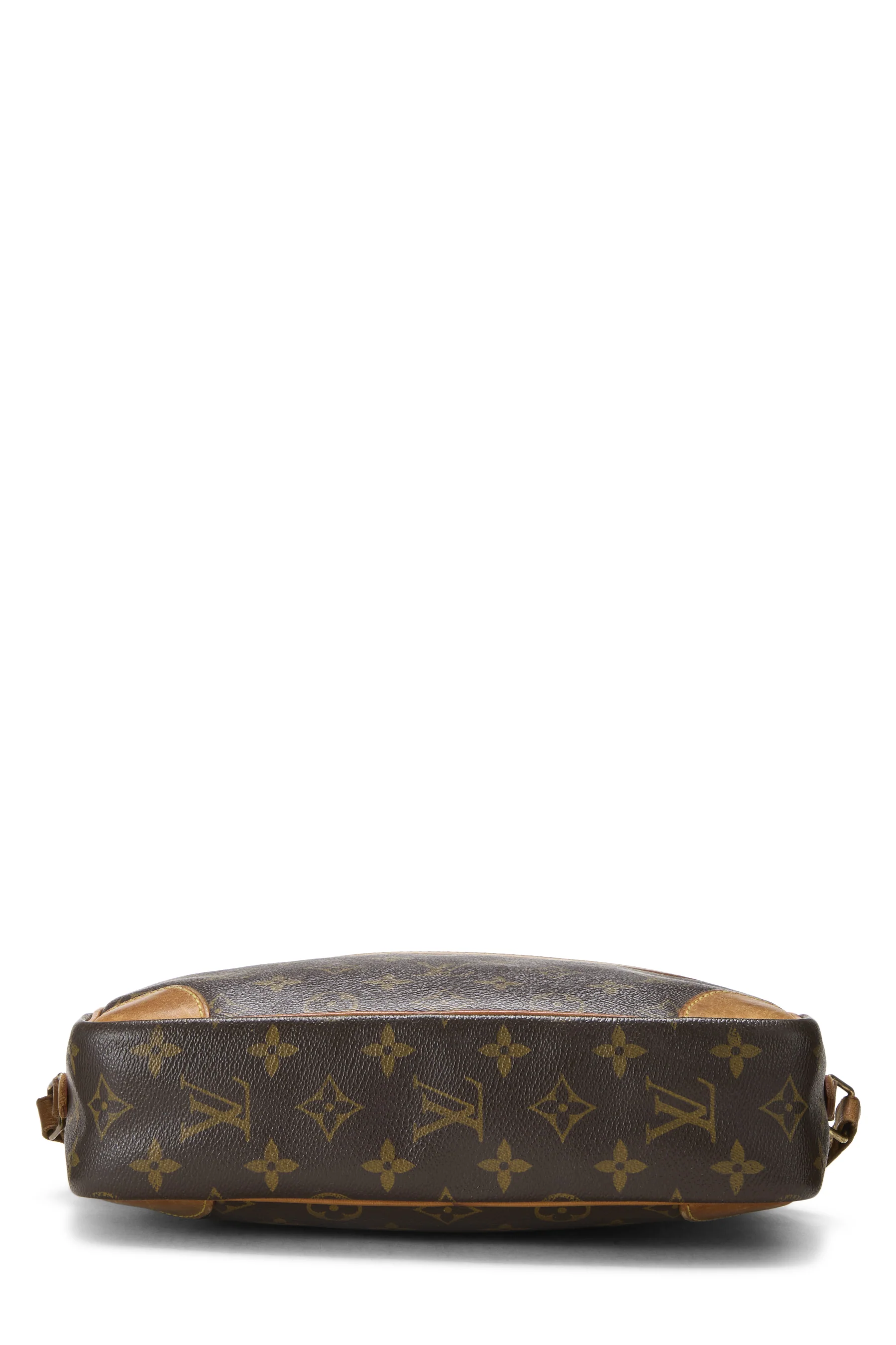 Louis Vuitton Monogram Trocadero 27 Shoulder Handbag - Image 4