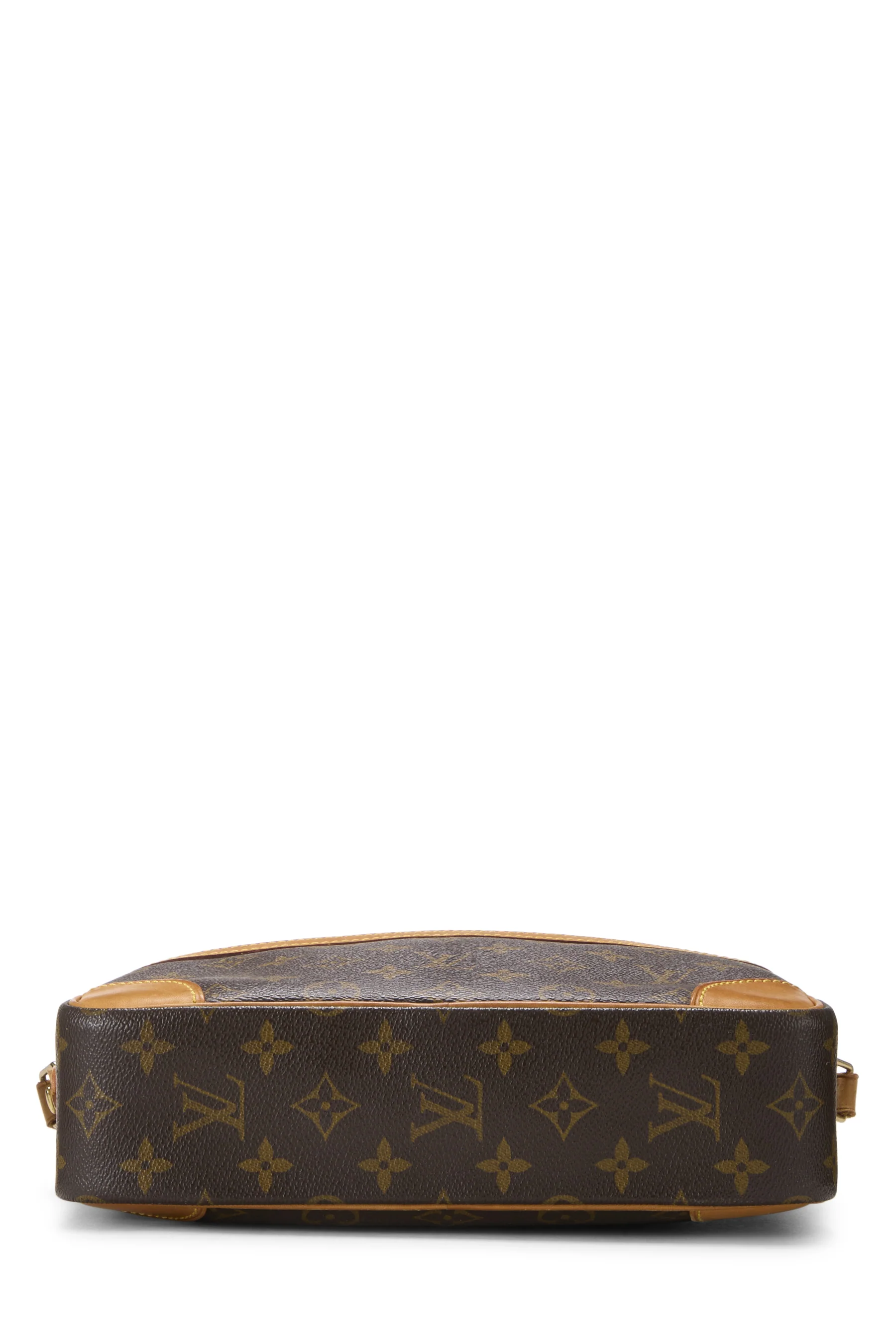 Louis Vuitton Monogram Trocadero 27 Crossbody Handbag - Image 5