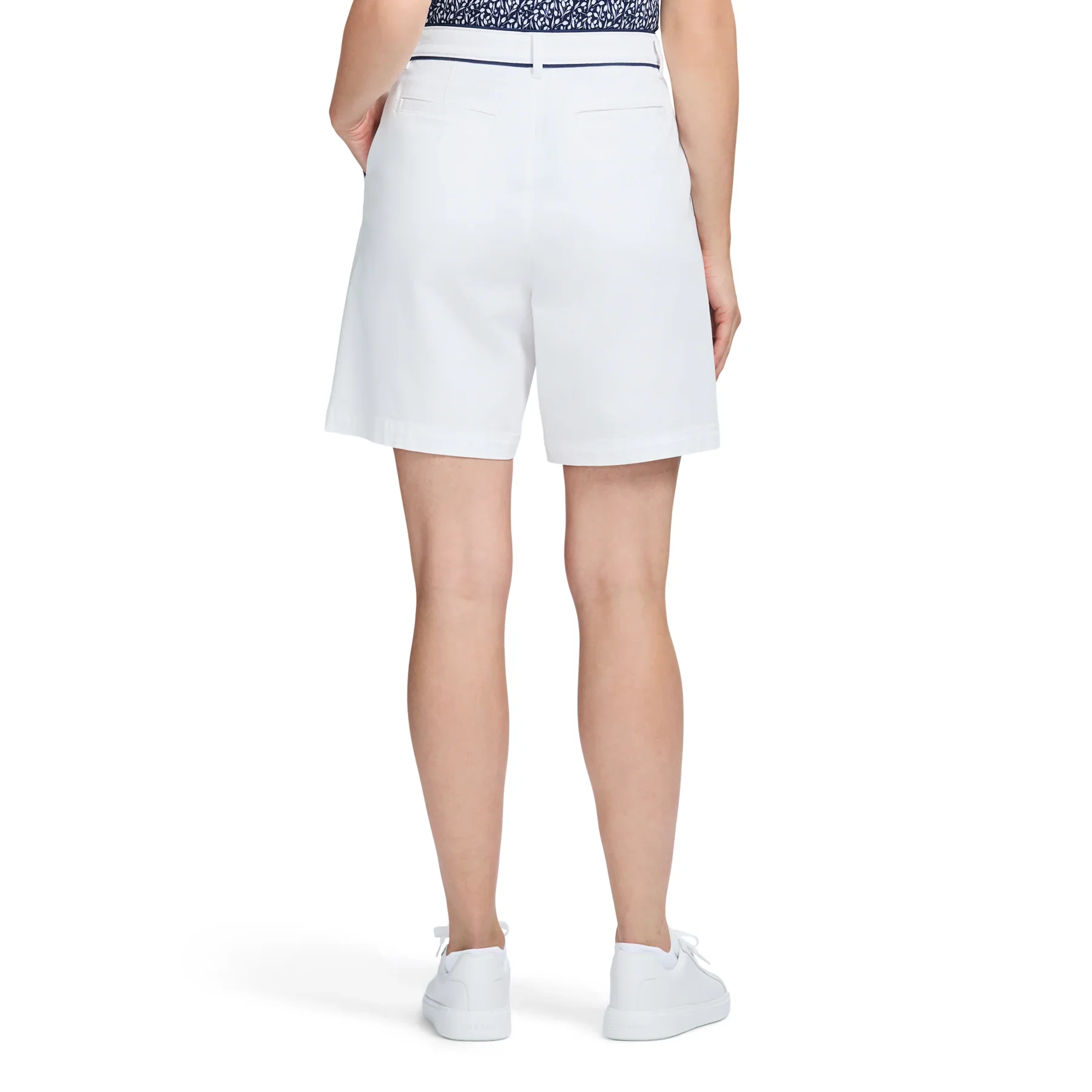 IZOD Womens Martina Piped Twill Shorts - Image 4