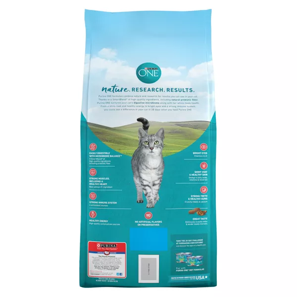 Purina ONE Tender Selects Blend With Real Salmon Dry Cat Food - 7lbs. - Image 2