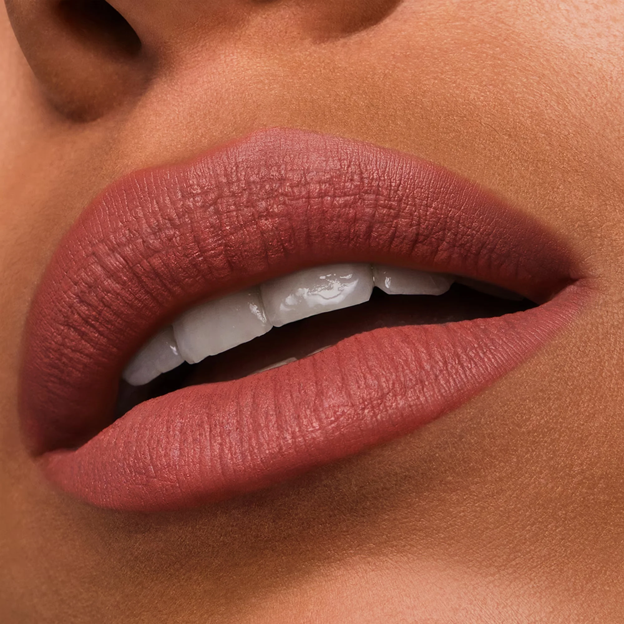 Estée Lauder Pure Color Matte Lipstick - In Control - Image 3