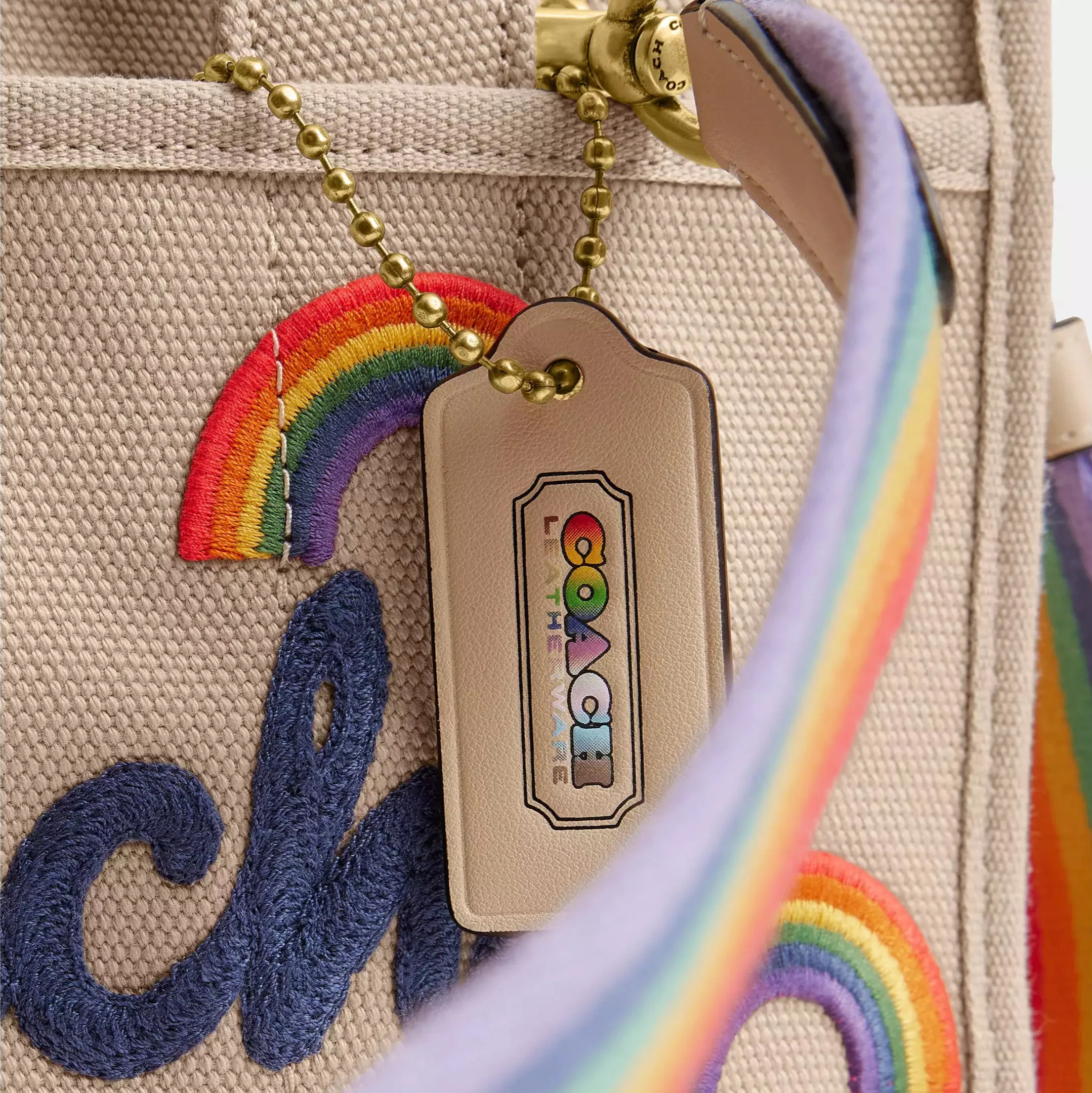 Coach Rainbow Cargo 26 Tote Handbag - Image 6