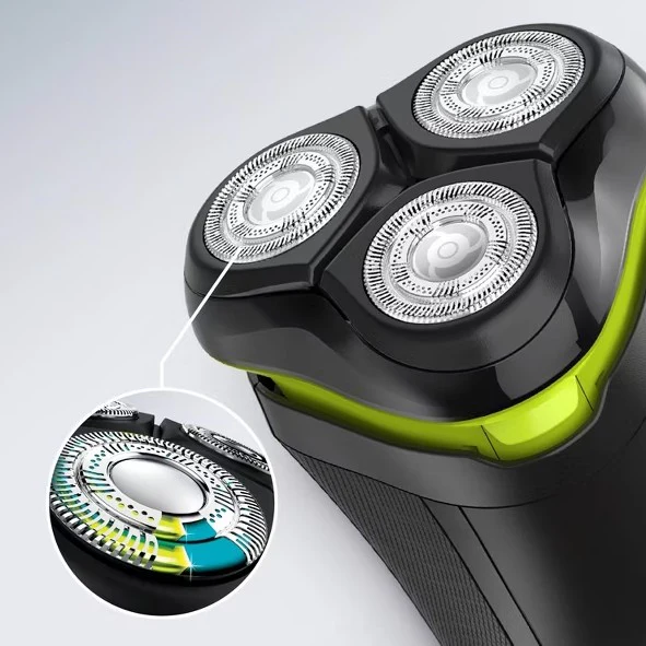 Remington UltraStyle Rechargeable Rotary Shaver - Image 4