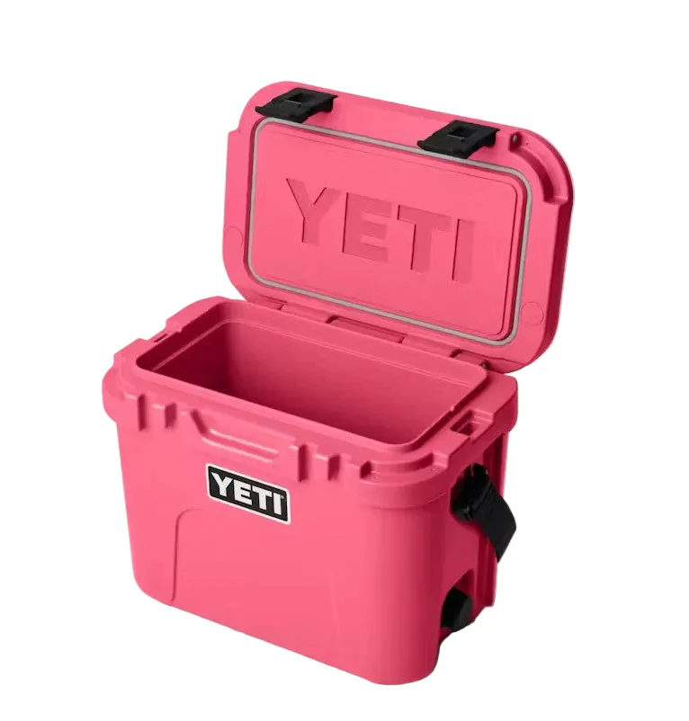 YETI Roadie 15 Hard Cooler - Image 3
