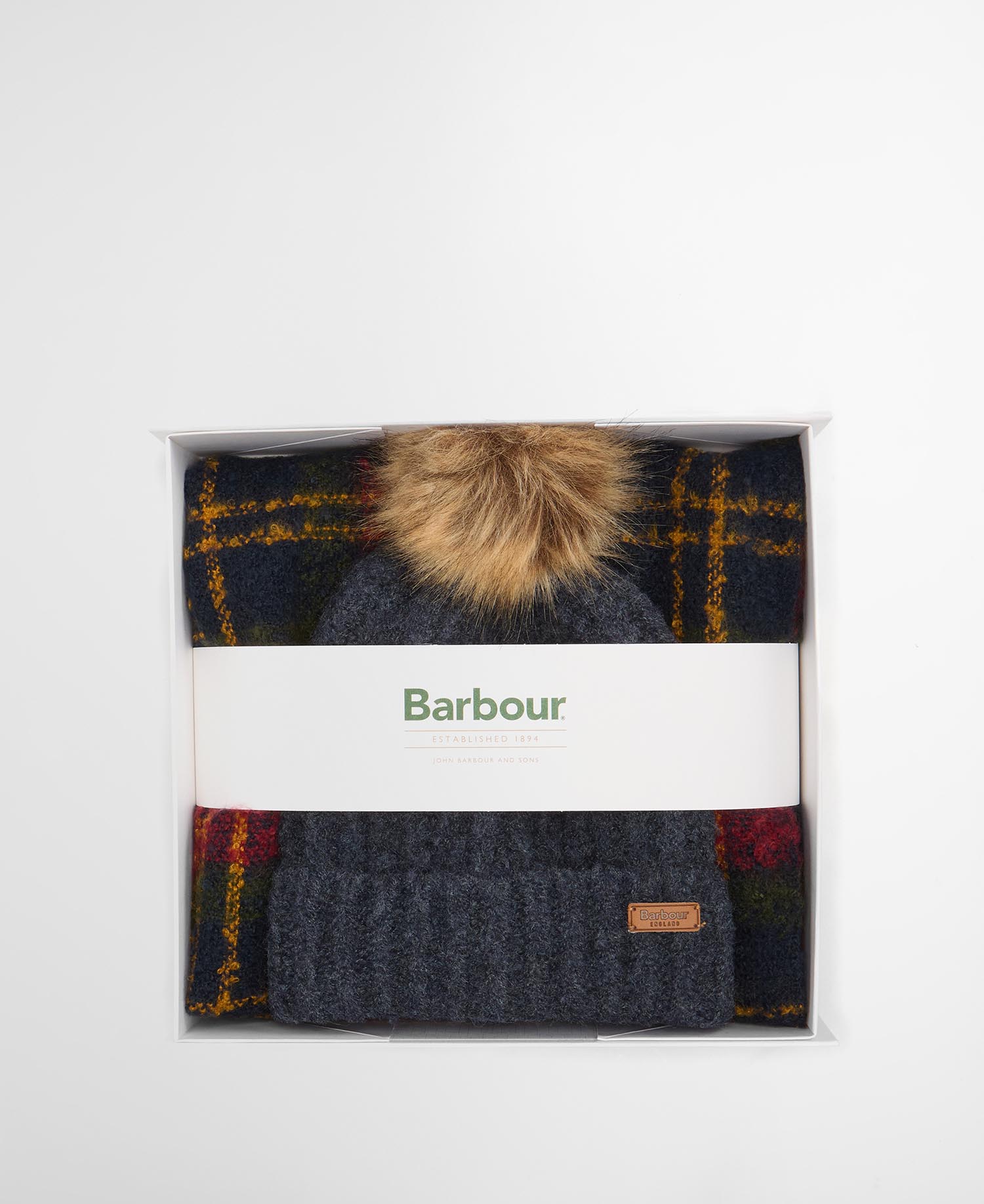 Barbour Womens Saltburn Beanie & Tartan Scarf Gift Set - Image 9