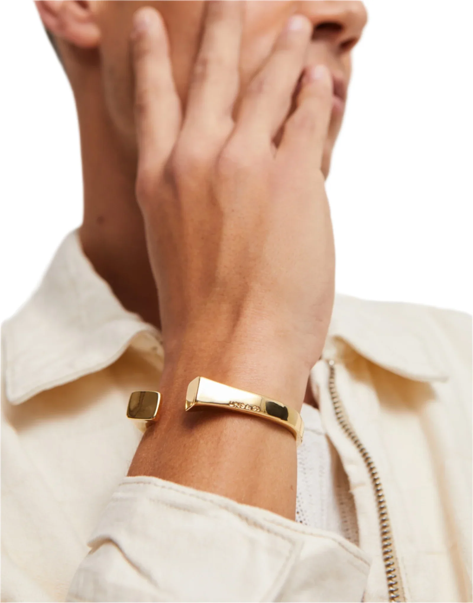 UNOde50 Ser Sin Complejos 18k Gold-Plated Bangle Bracelet - Extra Large - Image 3