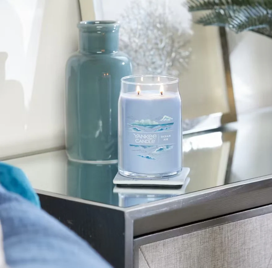 Yankee Candle Signature Large Jar Candle - Ocean Air - Image 2