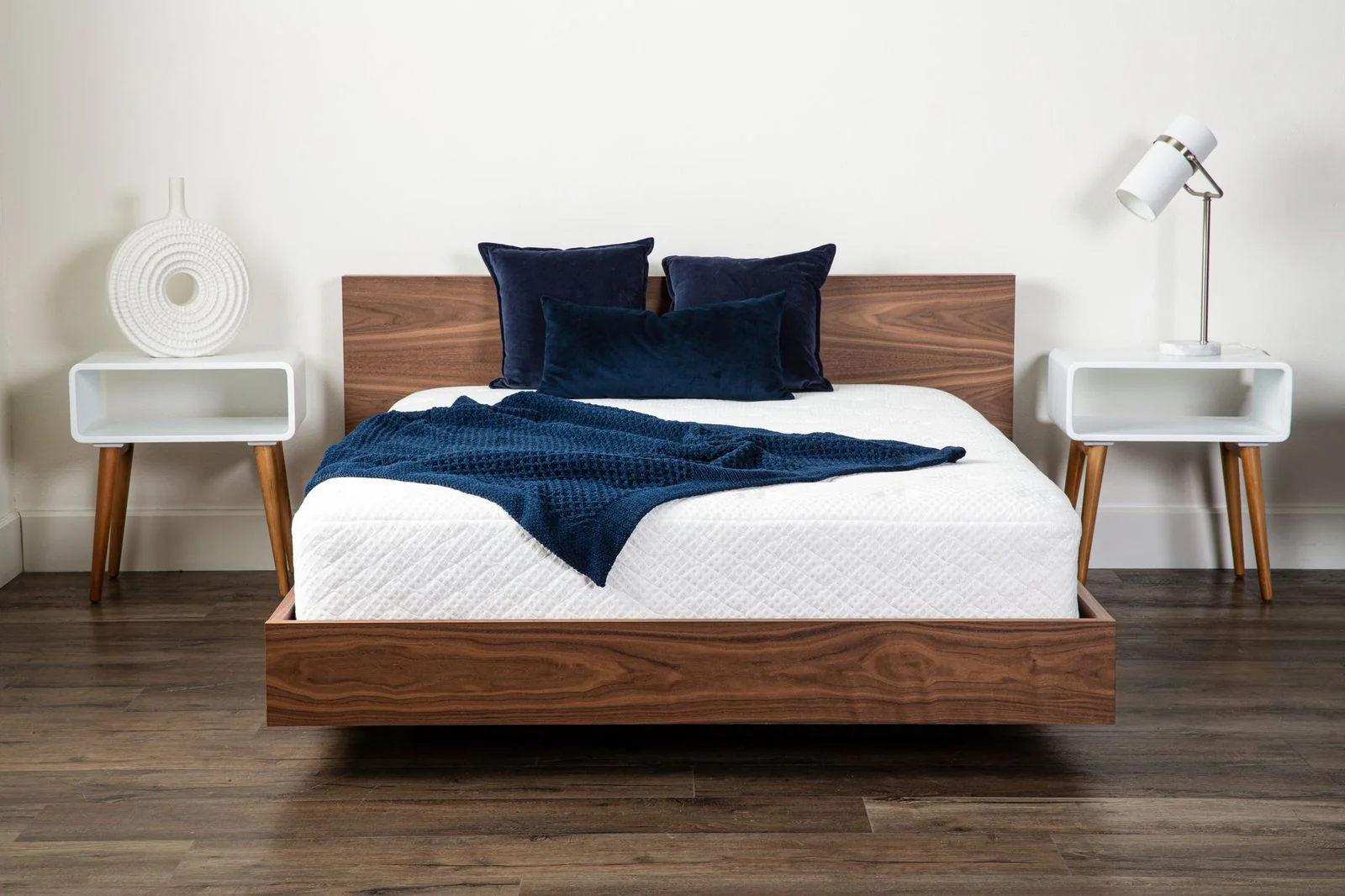 Sleep Fresh 11-1/2-Inch Gel Infused Foam and Spring Medium Mattress - Queen - Image 4