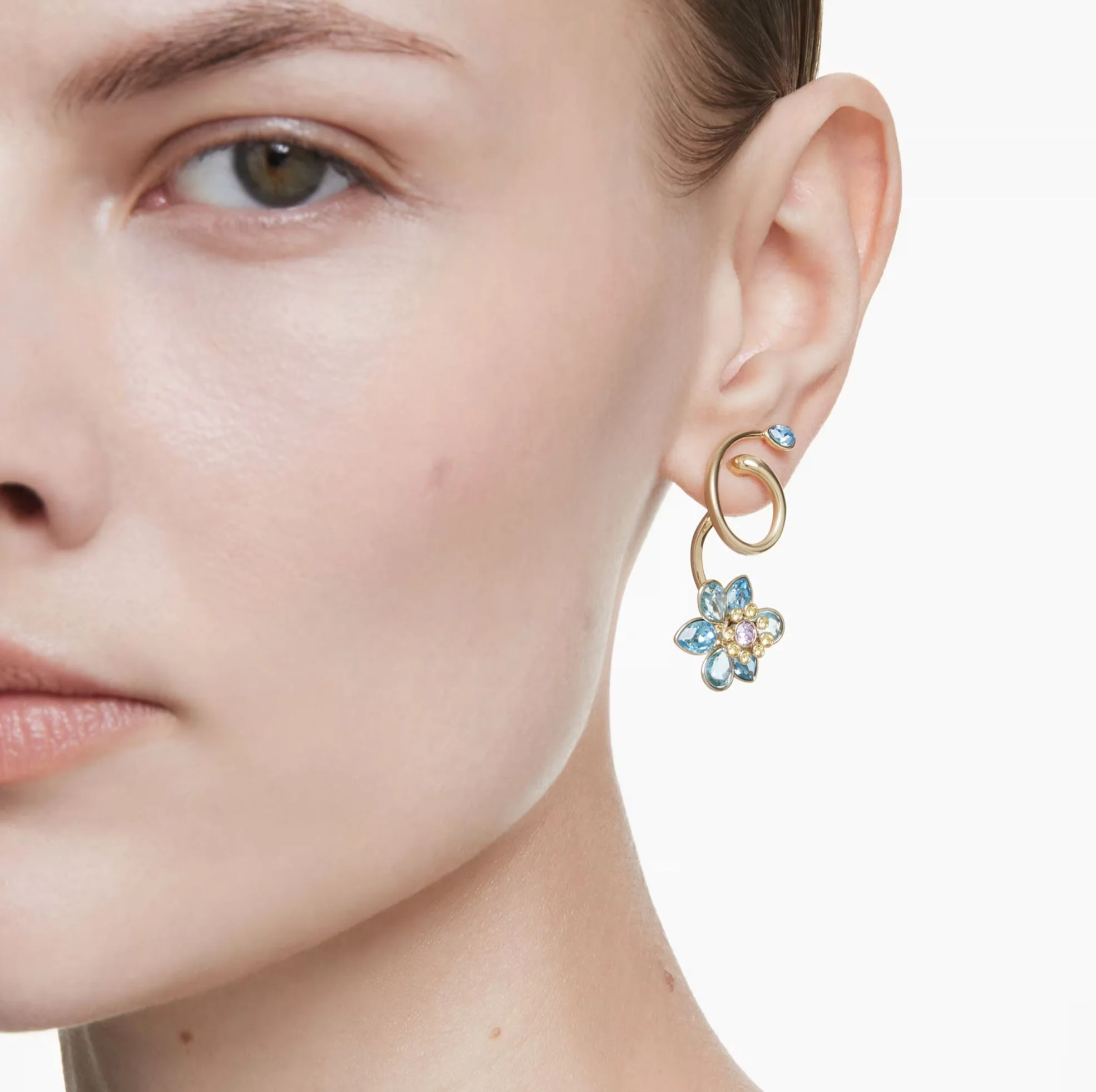 Swarovski Idyllia Drop Earrings - Mixed cuts, Flower, Multicolored, Gold-tone plated - Image 2