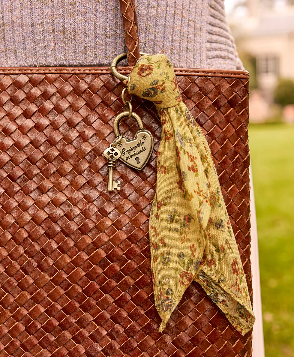 Patricia Nash Valence Tote Handbag - Image 5
