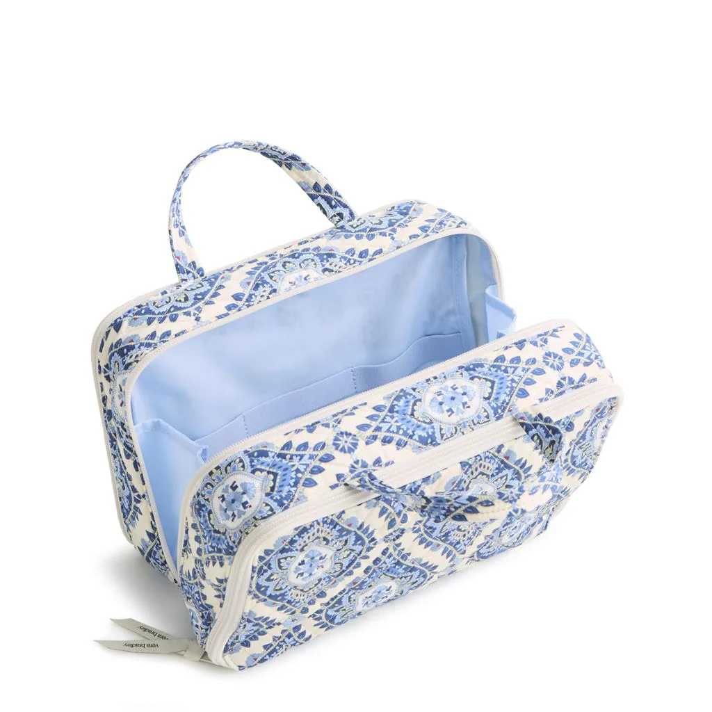 Vera Bradley Ultimate Travel Case - Image 3