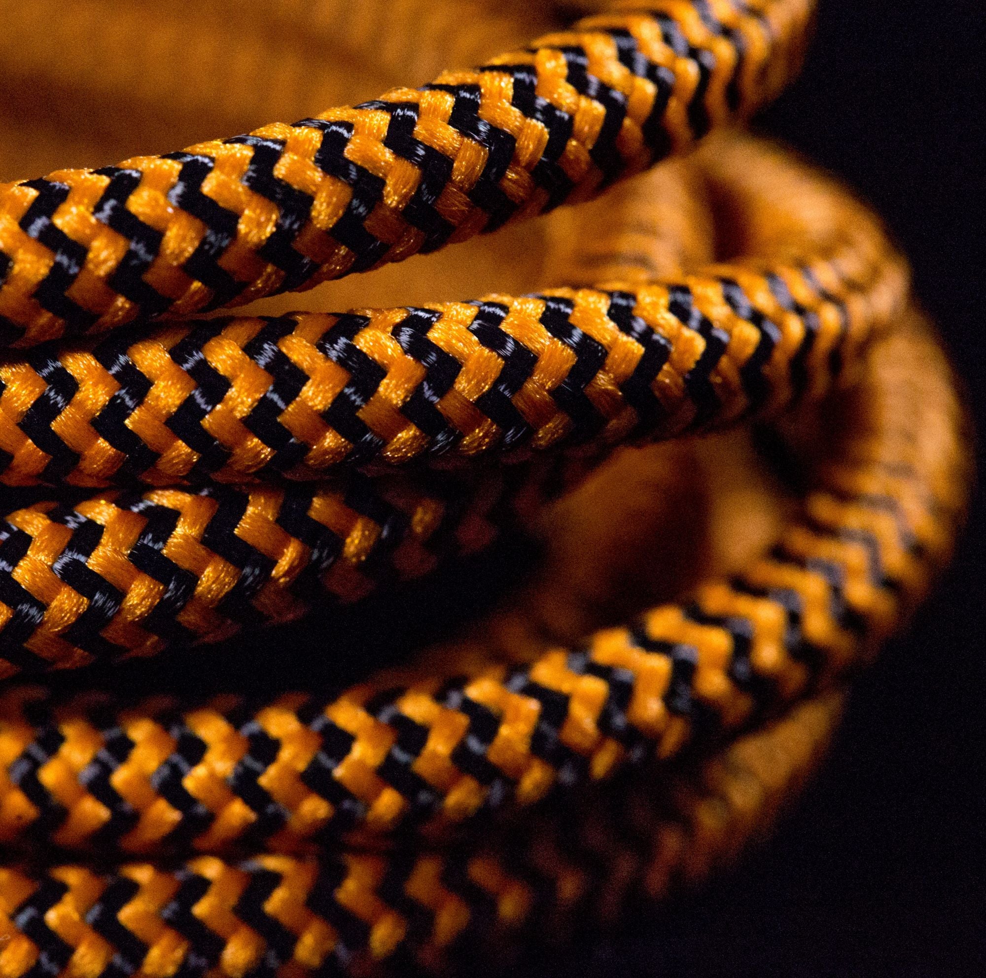 ToughTested Braided 6 FT C to Lightning Cable - Image 3