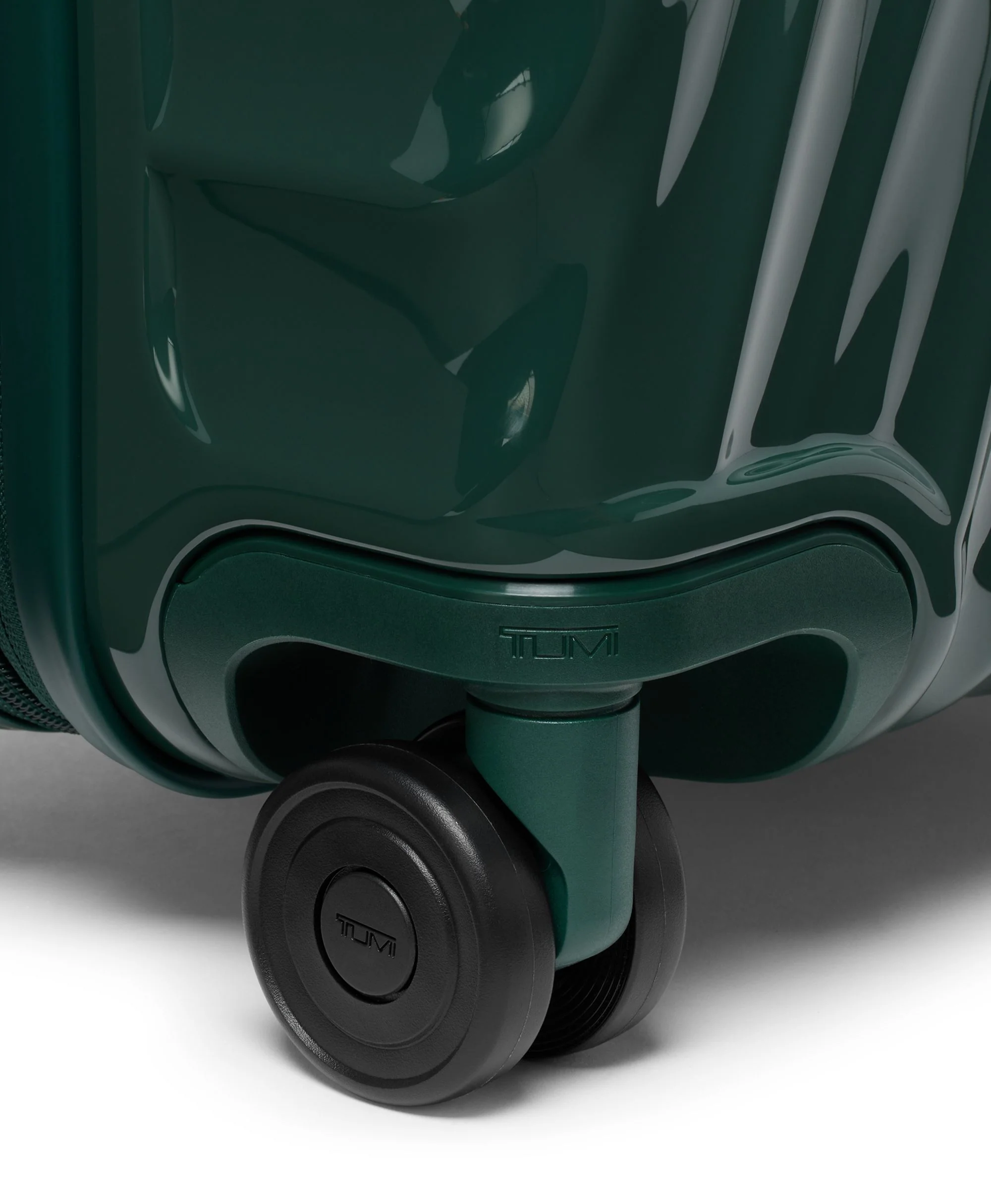 Tumi 19 Degree Expandable Carry-On - Image 6