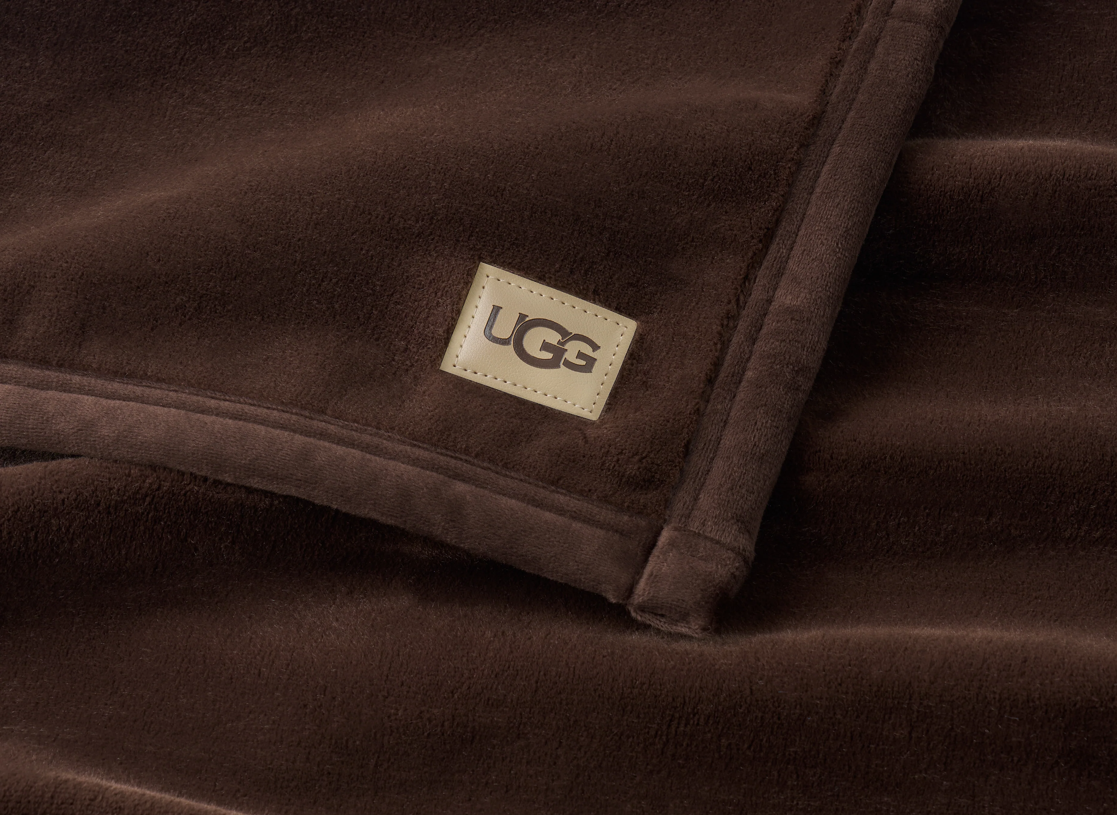 UGG Coco Throw Blanket - Burnt Cedar - Image 2