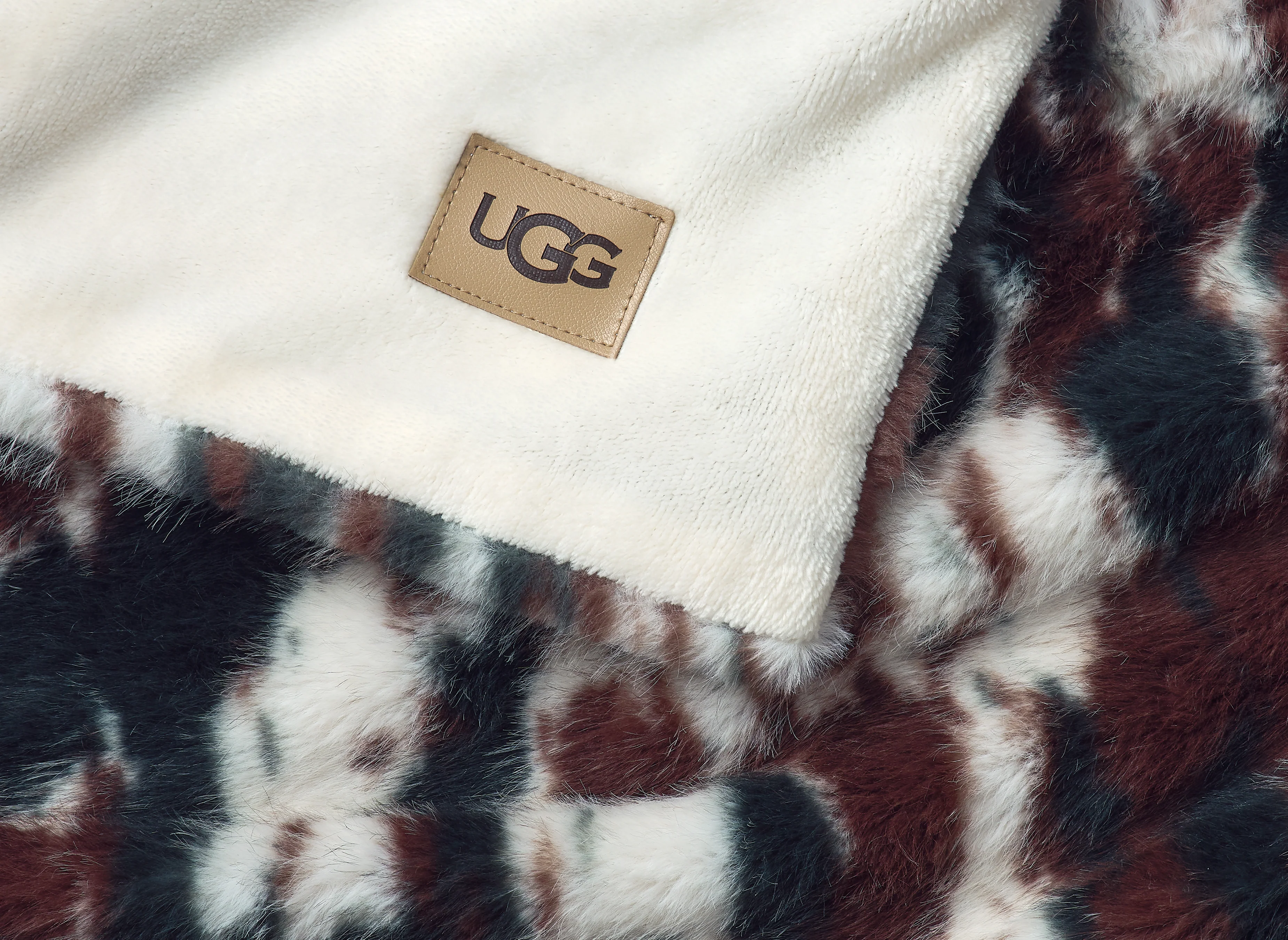 UGG Everett Throw Blanket - Burnt Cedar Cow - Image 2