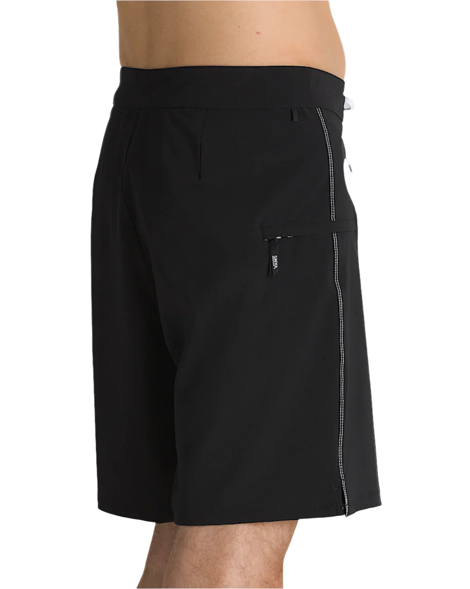 Vans Mens MTE The Daily Solid 18" Boardshorts - Image 3