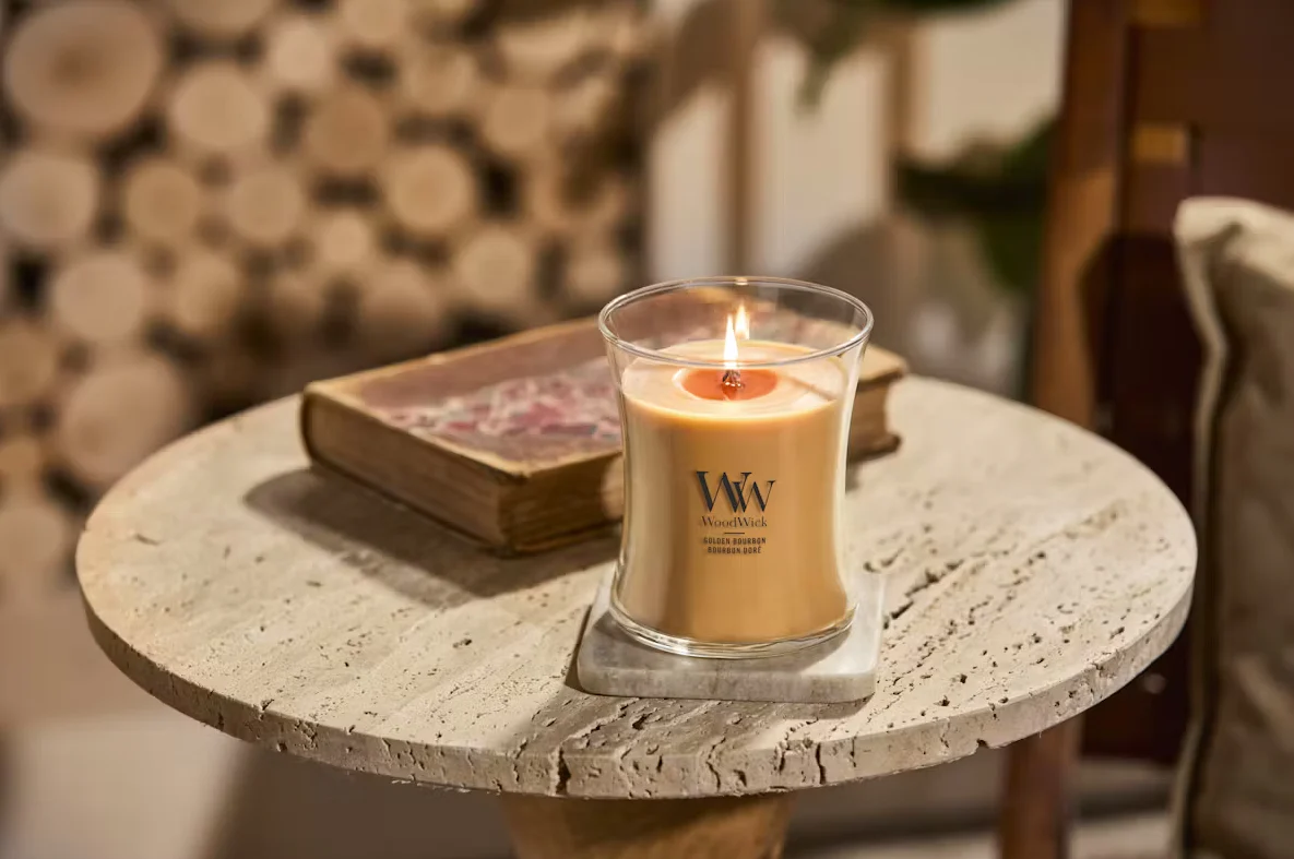 WoodWick Medium Jar Candle - Golden Bourbon - Image 3