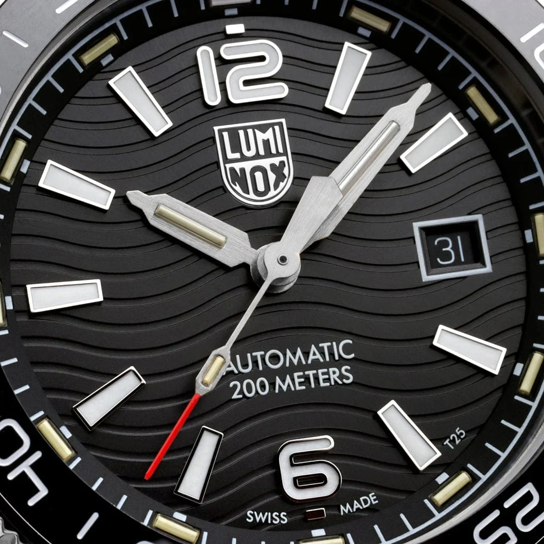 Luminox Pacific Diver Automatic Dive Watch - 42mm - Image 4
