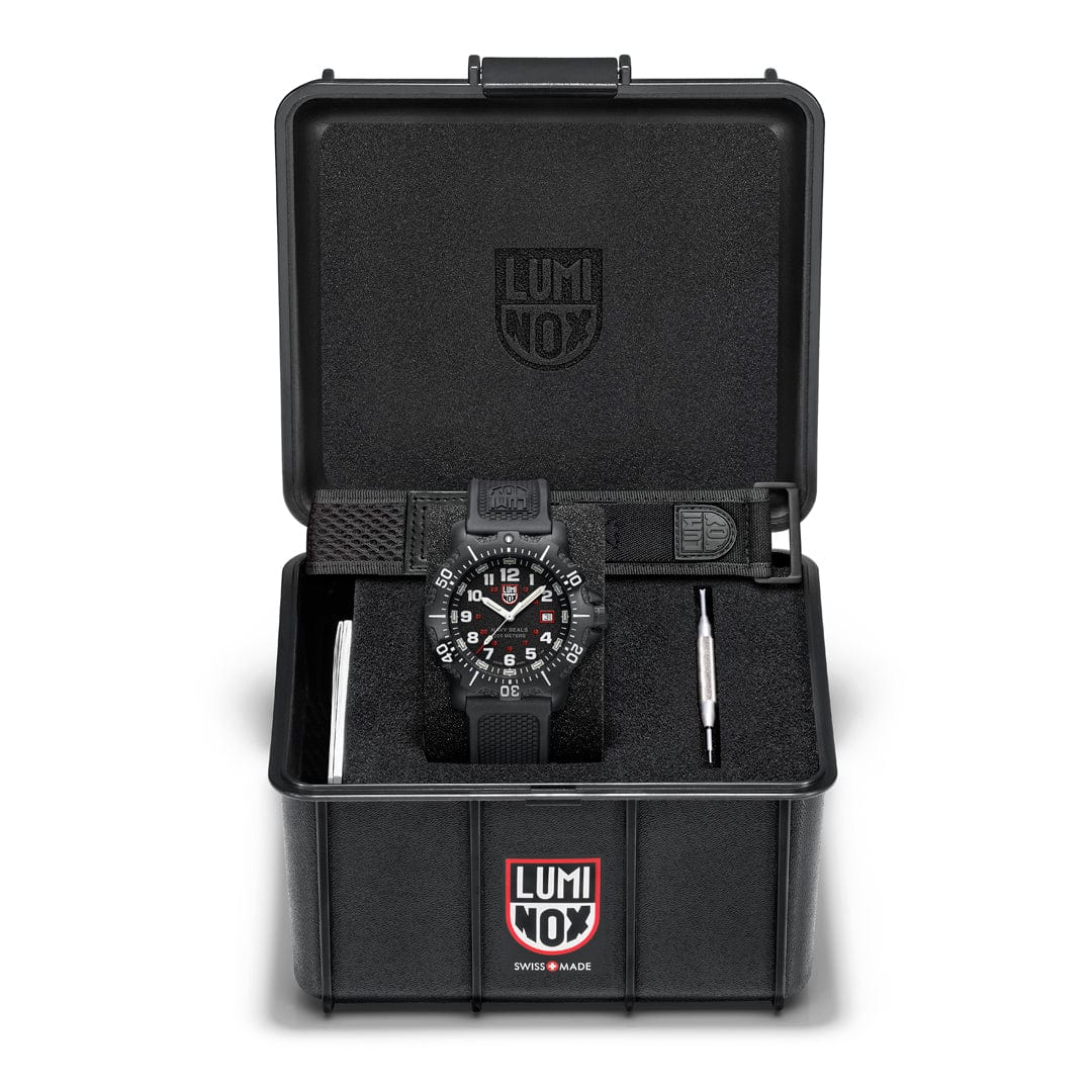 Luminox Navy SEAL 4230 Military Dive Watch - 45mm - Image 12