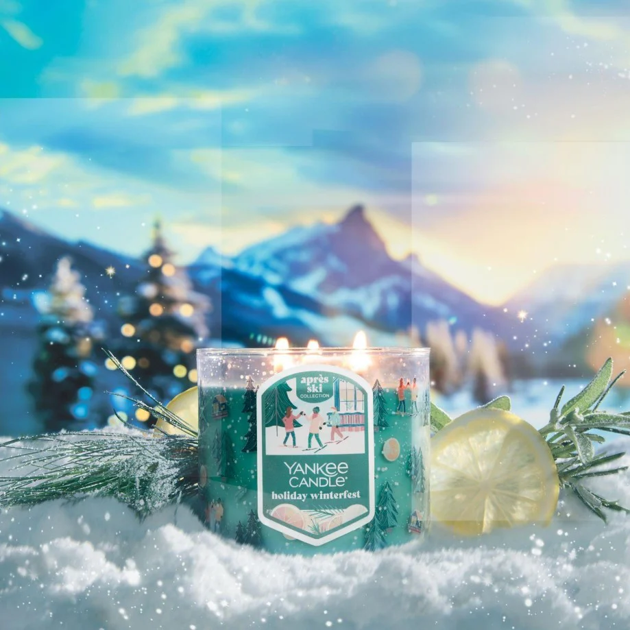 Yankee Candle 3-Wick Candle - Holiday Winterfest - Image 3