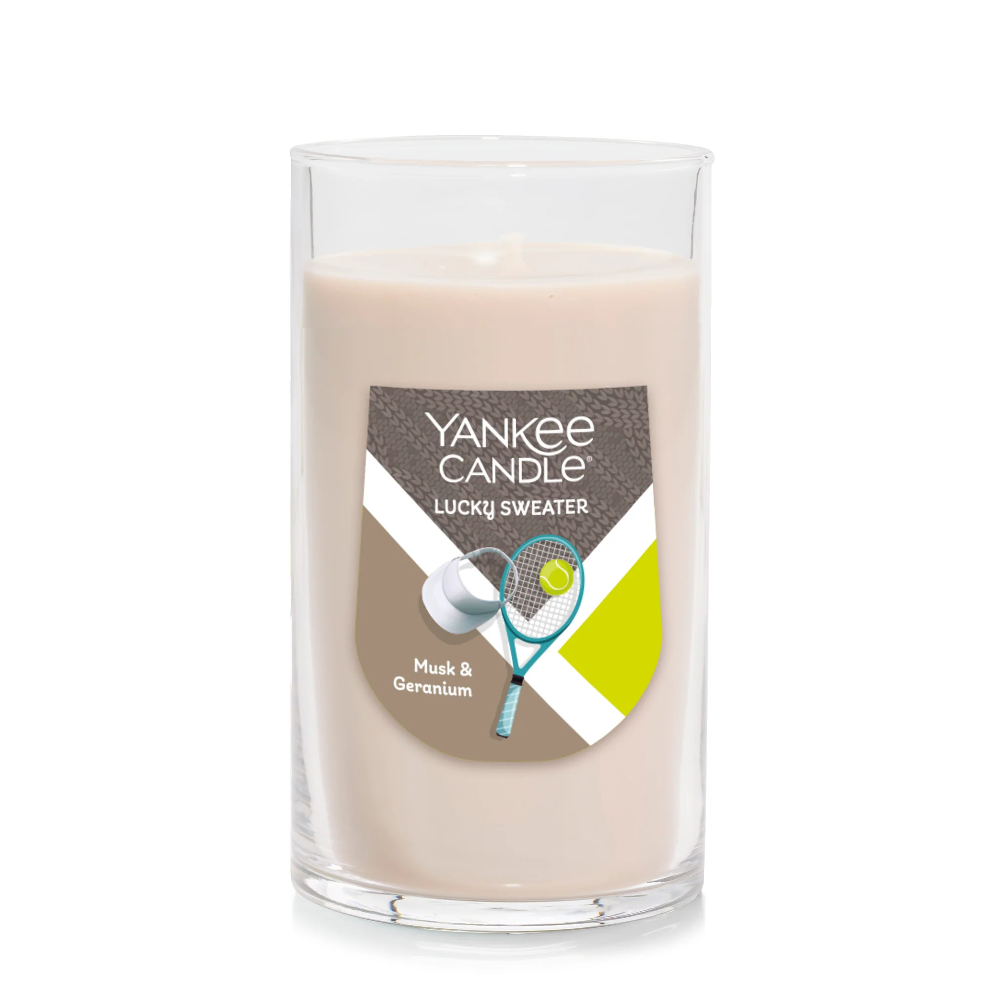 Yankee Candle Signature Medium Pillar Candle - Lucky Sweater - Image 2