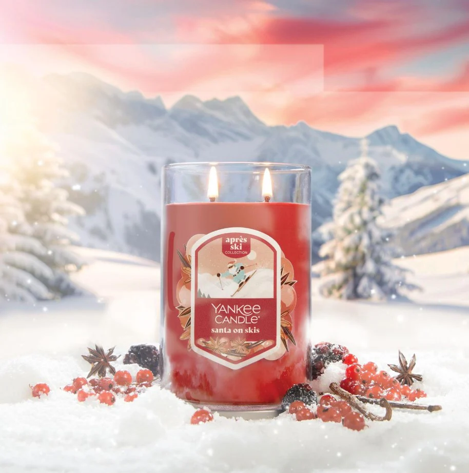 Yankee Candle Signature Large Tumbler Candle - Santa On Ski - Image 3