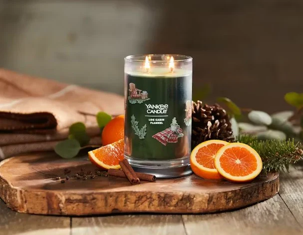 Yankee Candle Signature Large Tumbler Candle - Log Cabin Flannel - Image 2