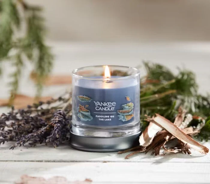 Yankee Candle Signature Small Tumbler Candle - Paddling On The Lake - Image 2