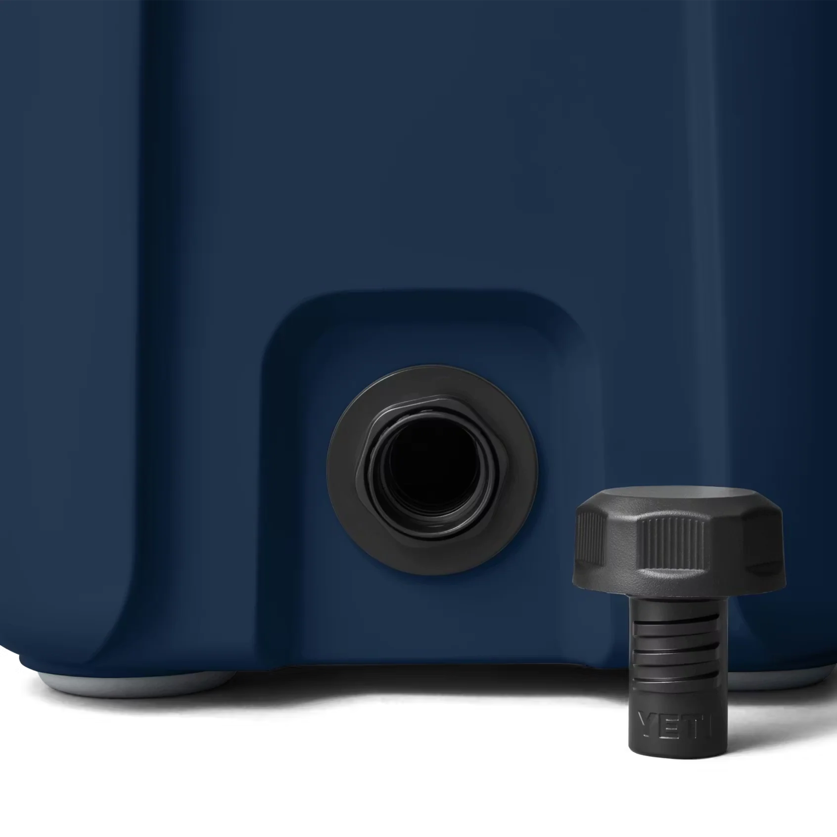 YETI Roadie 15 Hard Cooler - Image 8